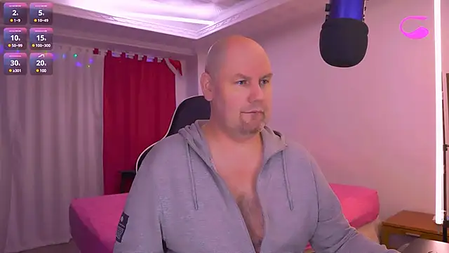 Julius-Dwayne online show from January 2025 12:46:02 AM