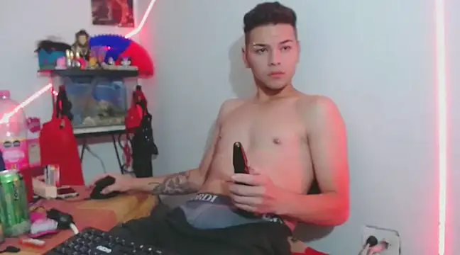 MarceloMilk online show from December 2024 06:39:01 AM