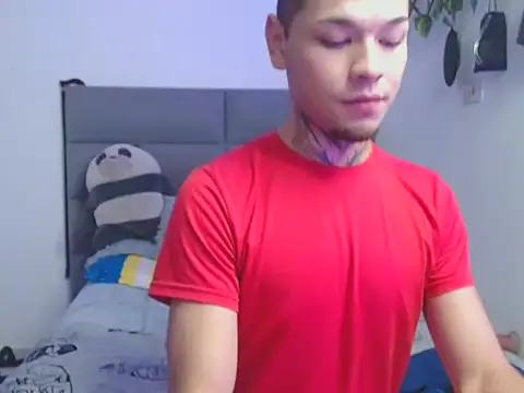 MarceloMilk online show from October 2025 05:16:01 AM