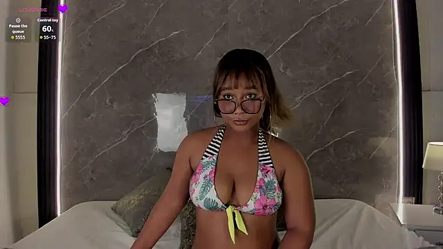 RachellEbony online show from May 2026 12:56:01 PM