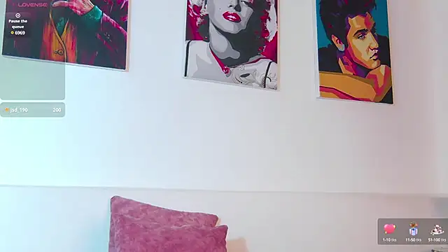 Lunamistyc online show from February 2025 10:20:02 PM