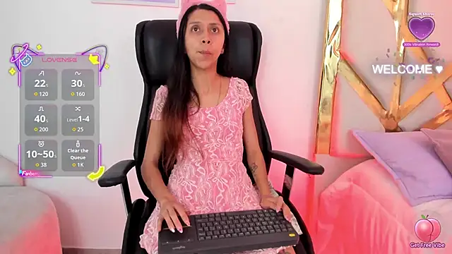 Goddess  Lilith online show from November 2025 02:33:02 AM