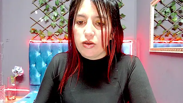 IVY FOX online show from December 2024 06:55:02 AM