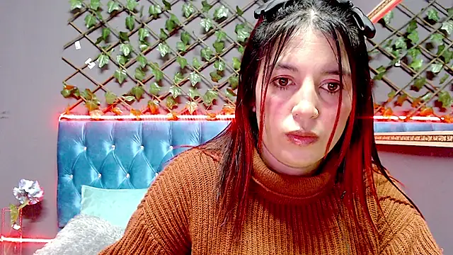 IVY FOX online show from December 2024 05:10:01 AM