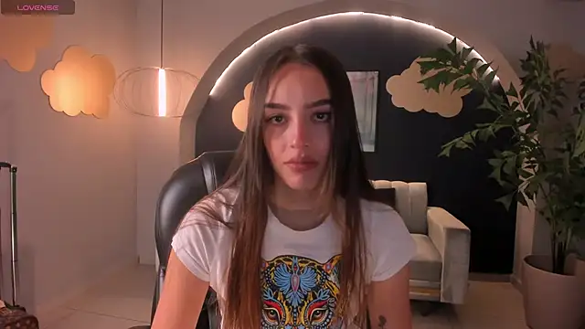 Snapshot of KaiaFerreira chatting on March 2025 12:12:01 PM KaiaFerreira online show from March 2025 12:12:01 PM