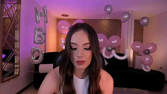 Snapshot of KaiaFerreira chatting on March 2025 12:59:02 PM KaiaFerreira online show from March 2025 12:59:02 PM