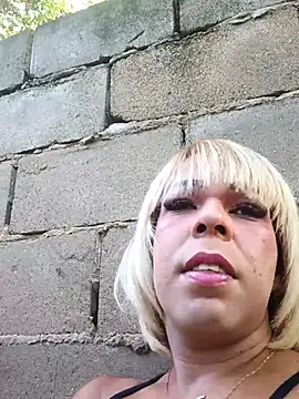 blondebitchlitle online show from December 2025 08:14:02 PM