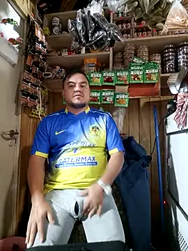 TheBriiaand30 online show from October 2025 02:04:01 PM