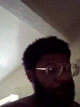 dvaughn3117 online show from September 2025 09:48:01 PM