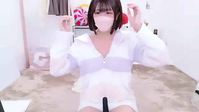 Snapshot of aki_zzz chatting on February 2026 08:14:02 PM aki zzz online show from February 2026 08:14:02 PM