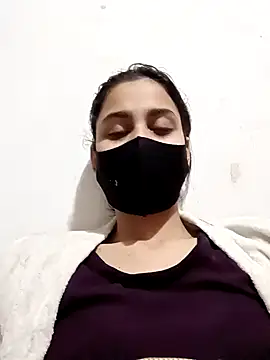 magicmoment00786 online show from January 2025 03:36:02 PM