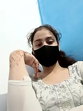 magicmoment00786 online show from September 2025 01:44:02 PM