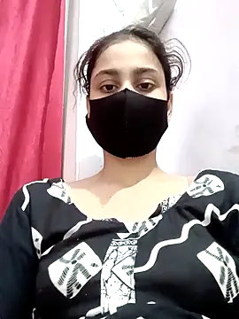 magicmoment00786 online show from September 2025 05:04:02 PM