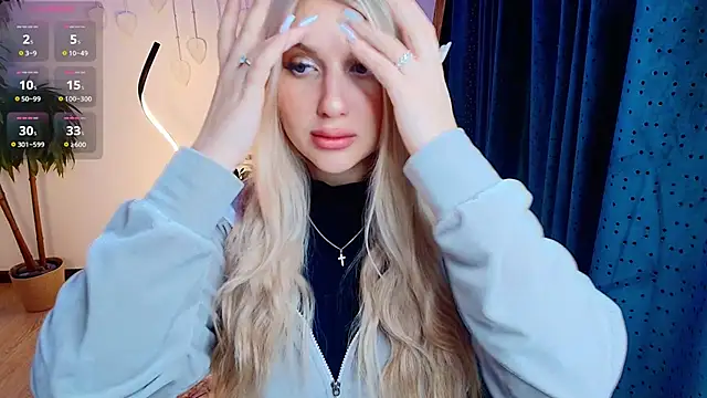 Evacadooo online show from February 2026 02:31:01 AM