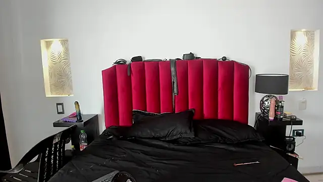 Violeta Roa online show from January 2025 07:17:02 PM