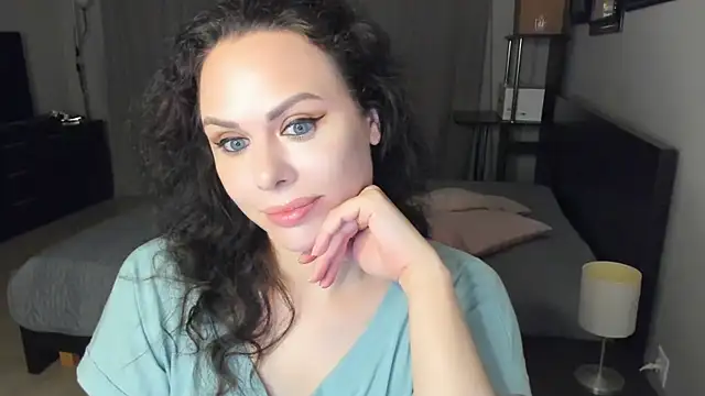 MollyCheiz online show from September 2025 09:37:01 PM