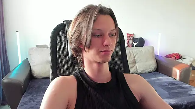 Snapshot of Ostin_meow chatting on June 2026 01:02:01 PM Ostin meow online show from June 2026 01:02:01 PM
