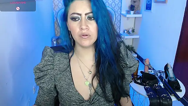 Snapshot of scarleth_blue chatting on January 2025 06:42:02 AM scarleth blue online show from January 2025 06:42:02 AM