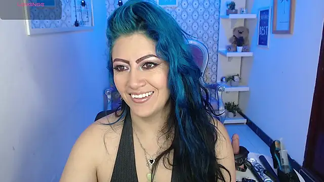 Snapshot of scarleth_blue chatting on January 2025 03:04:02 AM scarleth blue online show from January 2025 03:04:02 AM