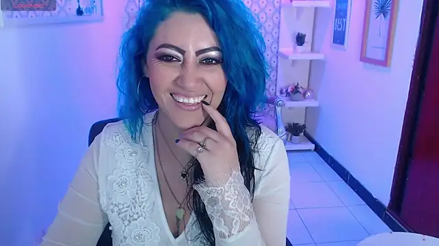Snapshot of scarleth_blue chatting on March 2025 03:08:02 AM scarleth blue online show from March 2025 03:08:02 AM