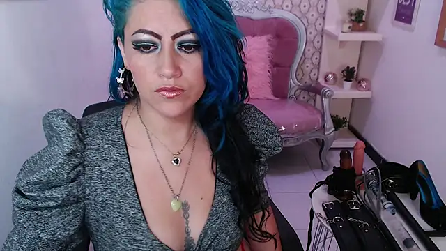 Snapshot of scarleth_blue chatting on March 2025 06:38:02 AM scarleth blue online show from March 2025 06:38:02 AM