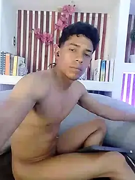 Snapshot of wagz chatting on July 2026 10:14:01 PM wagz online show from July 2026 10:14:01 PM