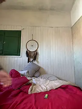 Macadiez10 online show from October 2025 02:07:01 PM