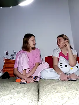 ella grays online show from February 2026 05:09:01 PM