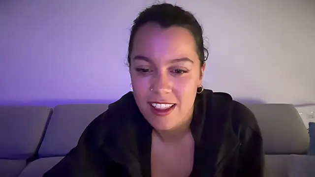 Snapshot of AmaraBella69 chatting on October 2025 09:21:02 AM AmaraBella69 online show from October 2025 09:21:02 AM