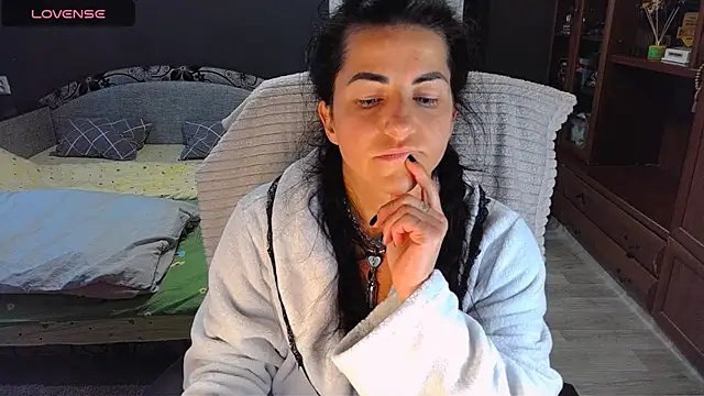 Aria Dl online show from April 2026 02:22:02 PM