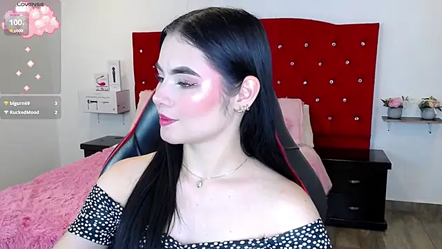 Miah hilton2 online show from December 2024 11:57:01 PM