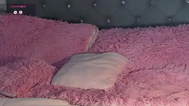 Miah hilton2 online show from February 2025 12:29:02 AM