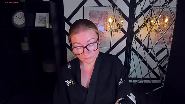 AlexandraKind online show from February 2025 12:28:01 AM