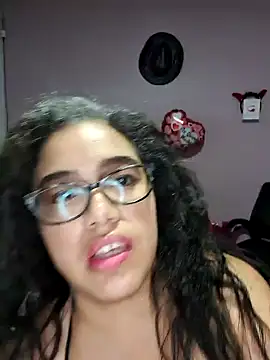 Snapshot of Katrina_The_Kitty chatting on February 2025 07:38:02 PM Katrina The Kitty online show from February 2025 07:38:02 PM