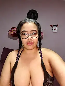 Snapshot of Katrina_The_Kitty chatting on February 2025 08:10:01 PM Katrina The Kitty online show from February 2025 08:10:01 PM