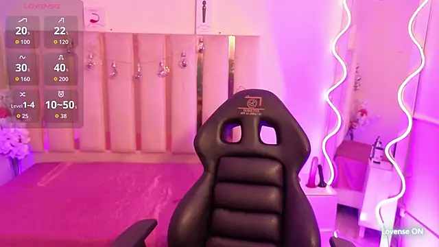 Andy tay1 online show from October 2025 04:56:02 AM