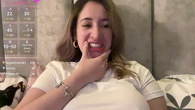 Snapshot of Gabby_cruz_ chatting on December 2024 07:13:02 AM Gabby cruz online show from December 2024 07:13:02 AM