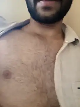 Vignesh3246 online show from December 2025 08:34:02 AM