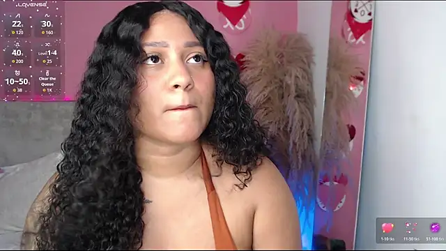 alinakiss online show from March 2026 06:40:02 PM