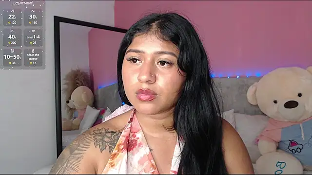 Snapshot of alinakiss chatting on May 2026 03:23:02 AM alinakiss online show from May 2026 03:23:02 AM