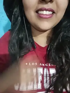 Love-Veronica online show from May 2026 06:04:02 PM