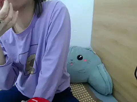 Snapshot of HotQueen chatting on January 2025 01:58:01 PM HotQueen online show from January 2025 01:58:01 PM