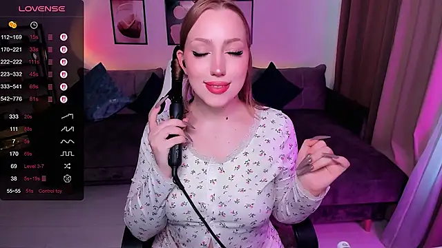 Jenny Luvv online show from September 2025 07:52:02 AM