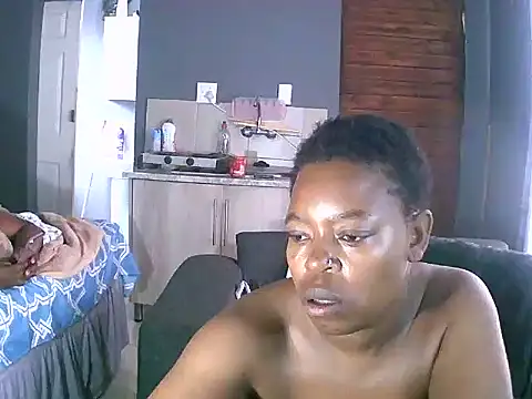 Snapshot of curvyloneah75 chatting on December 2024 08:53:02 AM curvyloneah75 online show from December 2024 08:53:02 AM