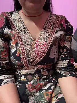  nishalove19 online show from March 2025 06:43:01 PM