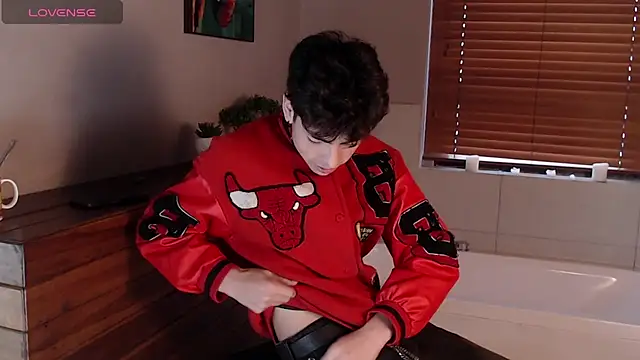 MattiDeLuca online show from February 2025 06:16:01 PM
