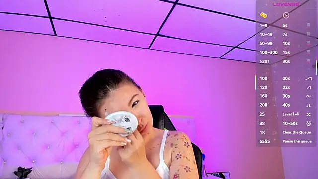 Snapshot of mariie_tayy chatting on September 2025 07:58:02 PM mariie tayy online show from September 2025 07:58:02 PM