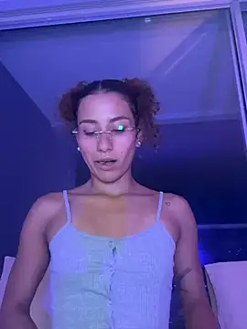 varenkaivanova 22 online show from March 2025 06:16:02 AM