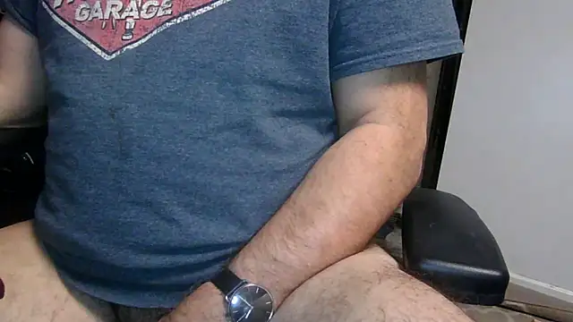 Snapshot of thickdaddy59 chatting on December 2024 07:33:02 AM thickdaddy59 online show from December 2024 07:33:02 AM