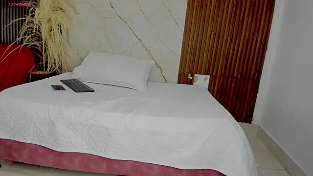 king lovely hornyy online show from May 2026 02:42:02 AM